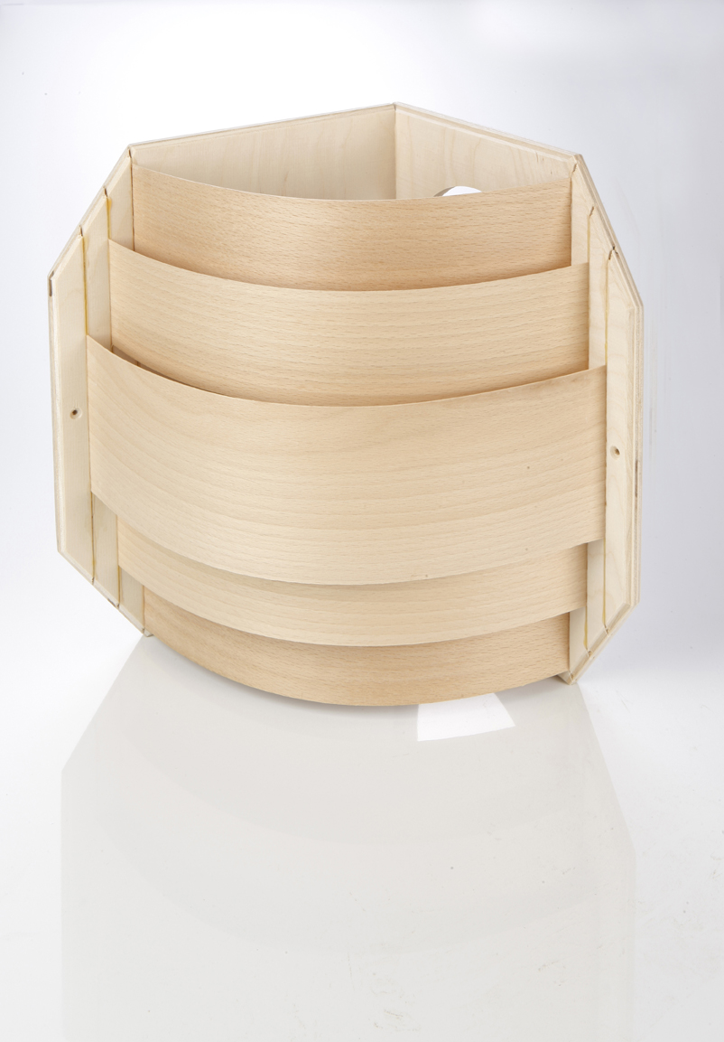 Blendschirm für Eckmontage mit Spanstreifen