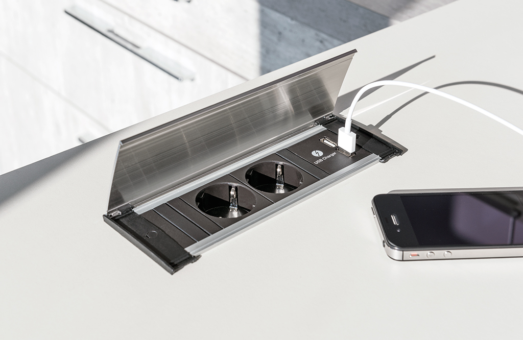 Kapsa-USB, Einbausteckdosenelement