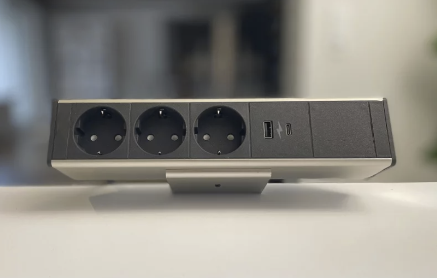 Deskup Steckdosenleiste