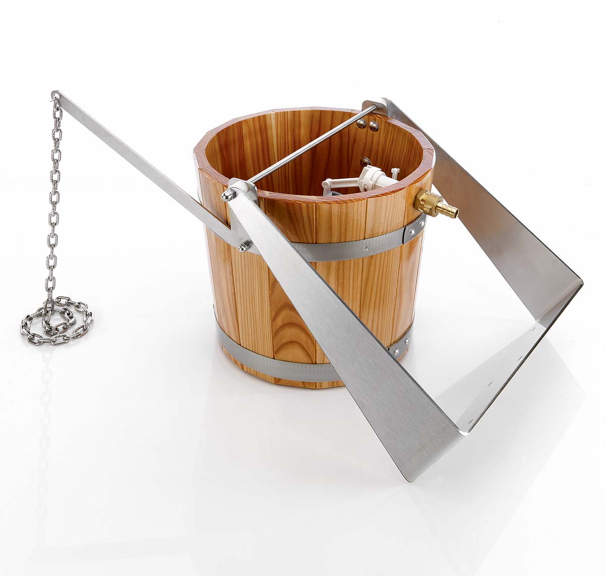 Schwalleimer aus Holz mit Haltebügel